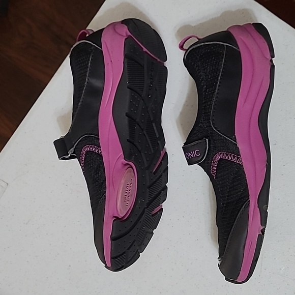 Vionic Sunset Black and Pink Mary Jane Walking Shoes size 7 - Picture 2 of 8